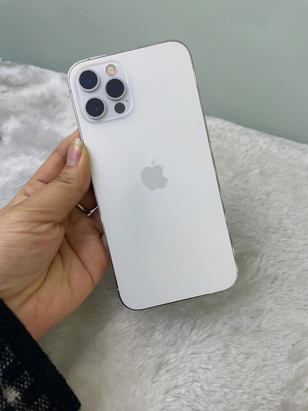 苹果12置换版iPhone12以旧换新